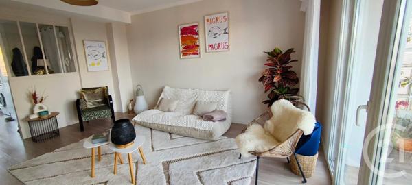 Appartement T3 à vendre  3 pièces - 62,70 m2 LA CIOTAT - 13