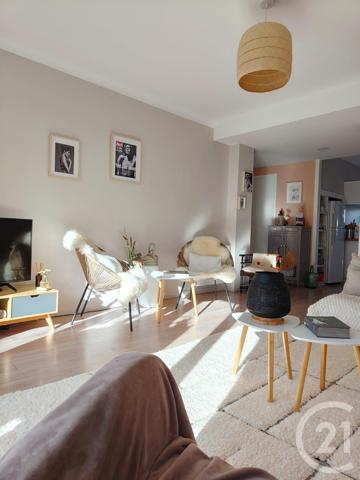 Appartement T3 à vendre  3 pièces - 62,70 m2 LA CIOTAT - 13