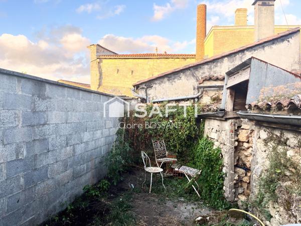 Maison en pierre - Bourg - Potentiel et authenticité