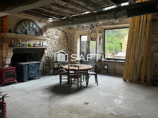 Maison en pierre - Bourg - Potentiel et authenticité