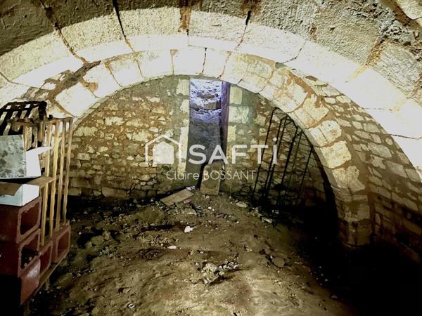 Maison en pierre - Bourg - Potentiel et authenticité