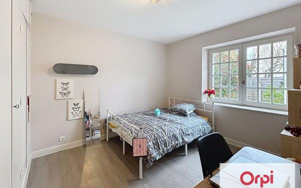 Maison à vendre    6 pièces •  Brive-la-Gaillarde