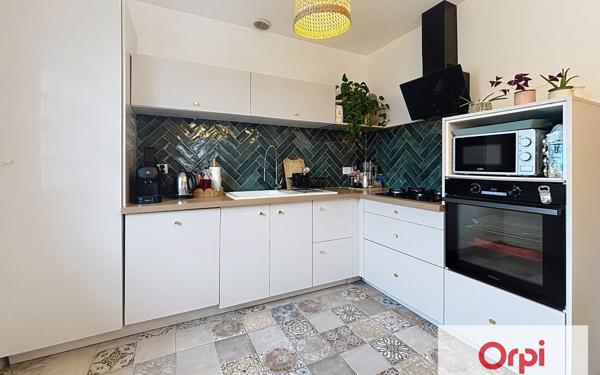 Maison à vendre    6 pièces •  Brive-la-Gaillarde
