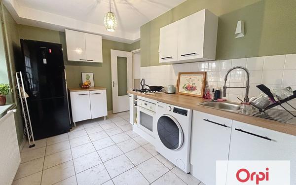 Maison à vendre    6 pièces •  Brive-la-Gaillarde