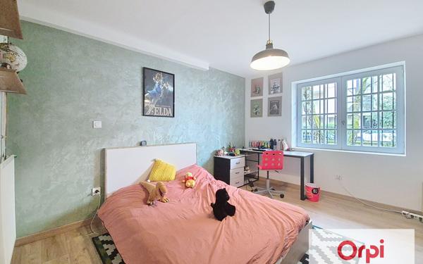 Maison à vendre    6 pièces •  Brive-la-Gaillarde