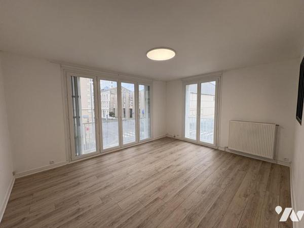 NIORT CENTRE VILLE, bien placé cet appartement T3 agvec garage situé au 1er étage d'une résidence
