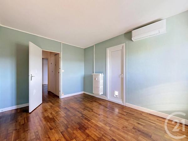 Appartement F3 à vendre  3 pièces - 89,05 m 2   BAGNOLS SUR CEZE  - 30