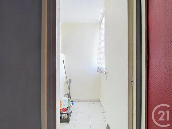Appartement F3 à vendre  3 pièces - 89,05 m 2   BAGNOLS SUR CEZE  - 30