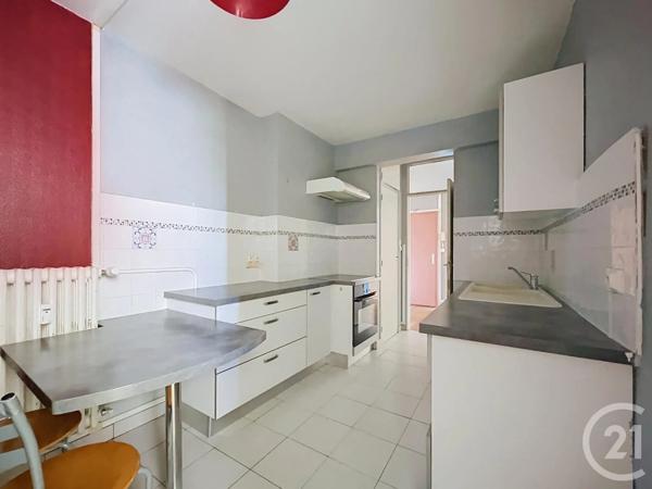 Appartement F3 à vendre  3 pièces - 89,05 m 2   BAGNOLS SUR CEZE  - 30