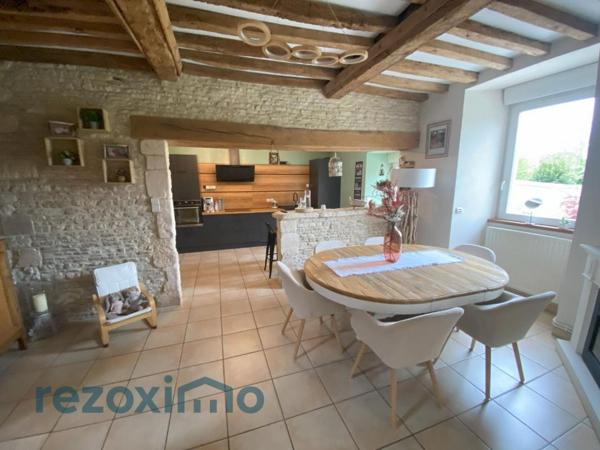 14270 Proche St Pierre sur dives maison de 236 m² + dépendance