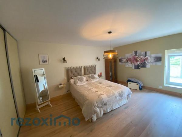 14270 Proche St Pierre sur dives maison de 236 m² + dépendance