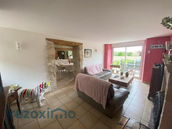 14270 Proche St Pierre sur dives maison de 236 m² + dépendance