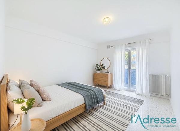 COUP DE COEUR ! Magnifique appartement 3 pièces traversant de 68 m² avec cave et parking !