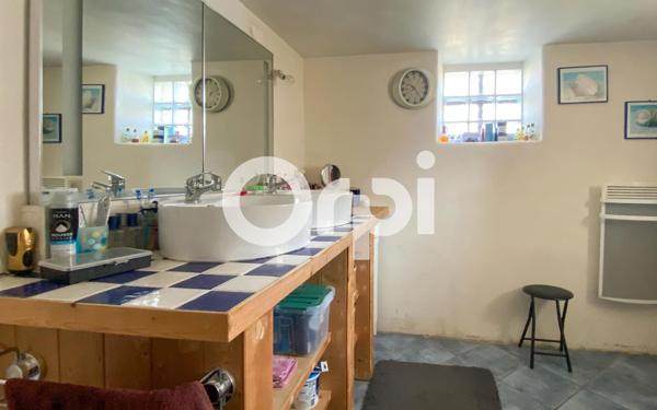 Maison à vendre    6 pièces •  Fontaine-Guérin