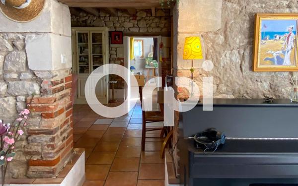 Maison à vendre    6 pièces •  Fontaine-Guérin