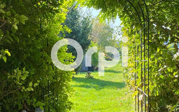 Maison à vendre    6 pièces •  Fontaine-Guérin