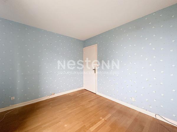 Appartement 5 pièces 3 chambres avec grand balcon cave et parking - 69500 BRON