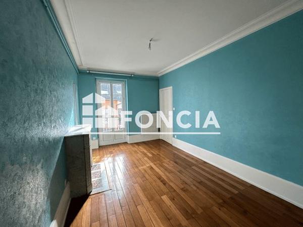 Location Appartement 7 pièces 127.4 m² - 5 RUE DE MONTIGNY Dijon 21000