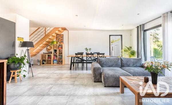 Maison à vendre 5 pièces 114,98 m² Mûrs-Erigné