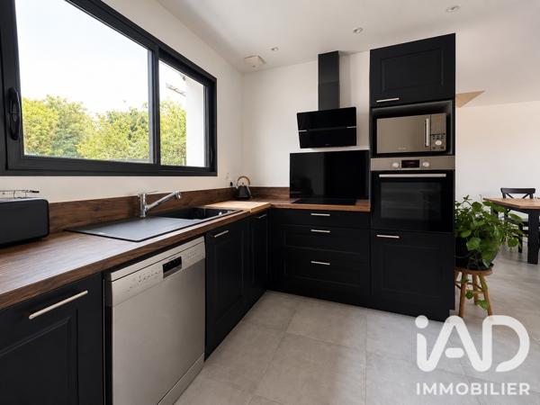 Maison à vendre 5 pièces 114,98 m² Mûrs-Erigné