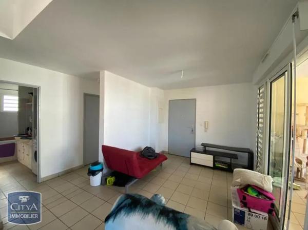 Appartement à louer 3 pièces 62.58m² Saint-Joseph (97480)