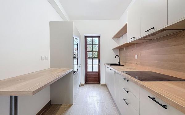 Maison à vendre    4 pièces •  Choisy-le-Roi