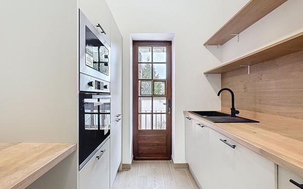 Maison à vendre    4 pièces •  Choisy-le-Roi