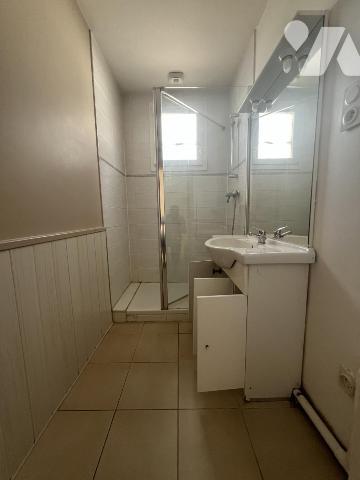 HENNEBONT rive droite maison de plain pied sur 678 m² de terrain