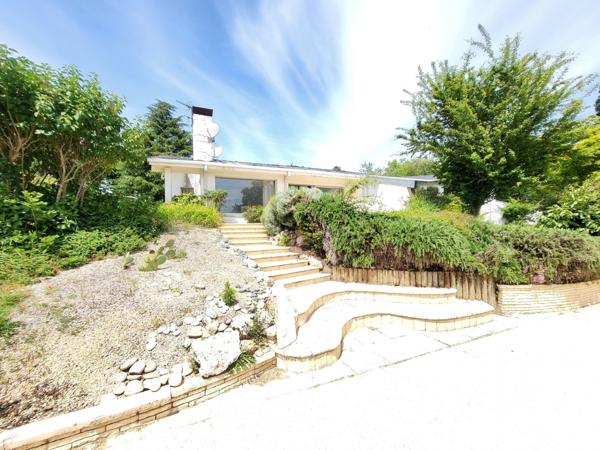 Maison à vendre 8 pièces 265 m² Châtellerault