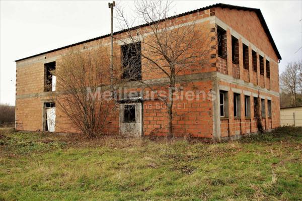 BATIMENT SANS CONFORT A RÉHABILITER