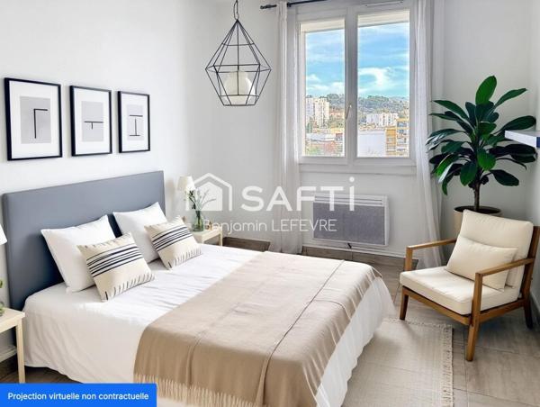 DERNIER ÉTAGE / TRÈS BON ÉTAT