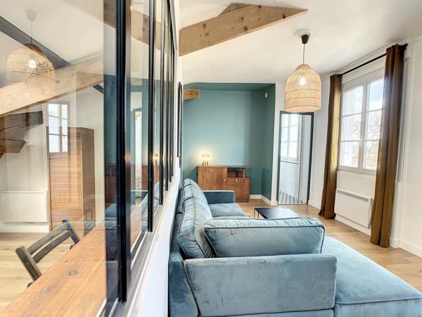 Dpt Hauts de Seine (92), à louer SAINT CLOUD appartement T2 48 M2