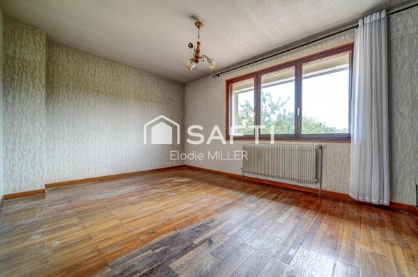 Maison à rénover sur 850 m² de terrain, au calme d'une impasse