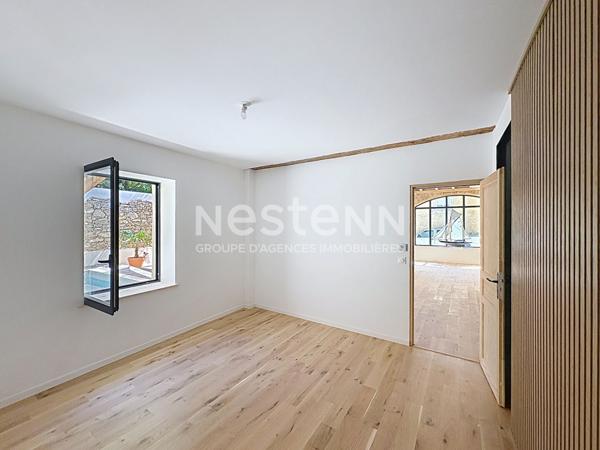 Maison d'architecte atypique 5 pièces de 145.7 m2 avec extérieur & piscine au coeur de Marcorignan à proximité de Narbonne 11120