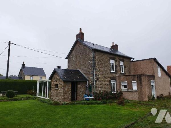 A VENDRE. Maison. LA LANDE PATRY. Sud Orne. Basse Normandie.
Dans un environnement semi-urbain...