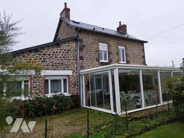 A VENDRE. Maison. LA LANDE PATRY. Sud Orne. Basse Normandie.
Dans un environnement semi-urbain...