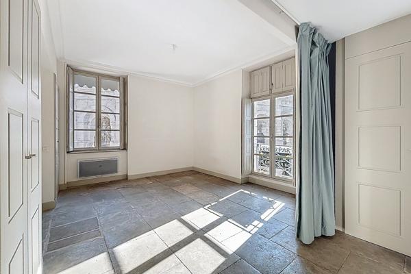 Vente Appartement de luxe Nîmes 4 Pièces 126.24 m²