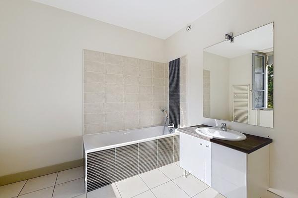 Vente Appartement de luxe Nîmes 4 Pièces 126.24 m²