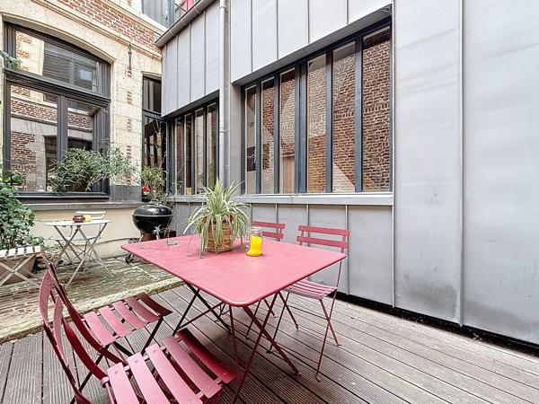 Au coeur du Vieux Lille, superbe maison de 202 m2 hab. 5 chambres