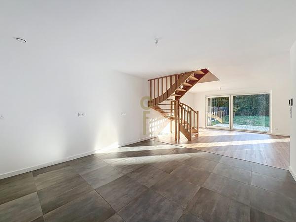 Maison 4 chambres secteur Cousinerie
