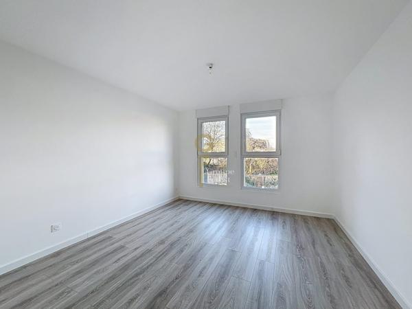 Maison 4 chambres secteur Cousinerie