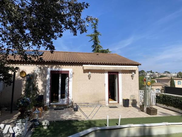 Villa T6 avec jardin 