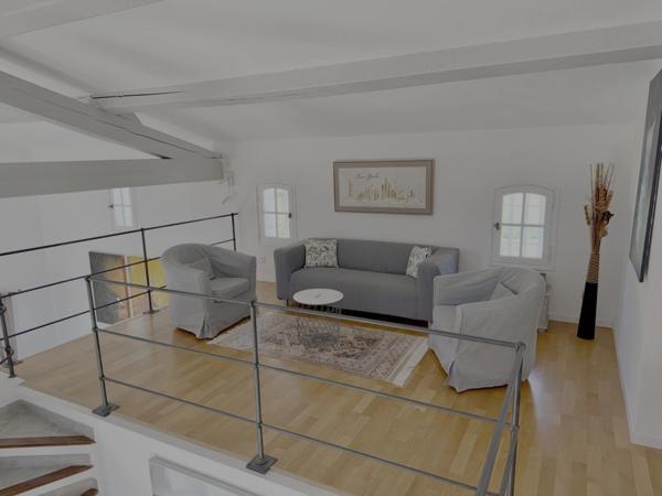 Ollioules Faveyrolles – Villa rénovée au calme absolu – 4000 m² – Aperçu mer – Proche Sanary