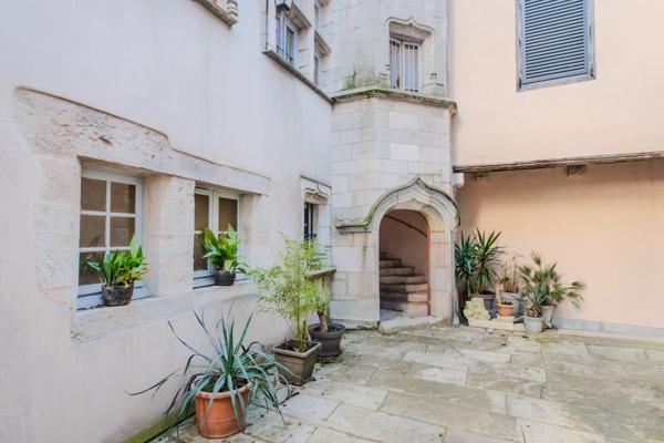 Vente Appartement de luxe Beaune 4 Pièces 153 m²