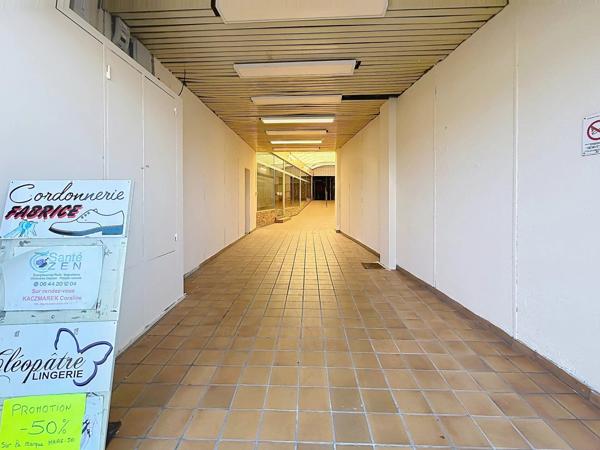 Vente                                                      Immeuble
                        
                     12 pièces                                         à Laon