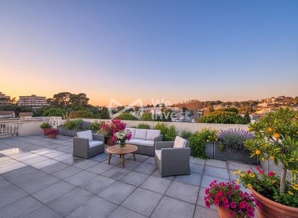 Appartement en dernier étage avec trés grande terrasse