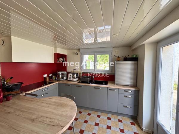 Maison à SAINT-GILLES-CROIX-DE-VIE, 85800 - 8 pièces 177m²
