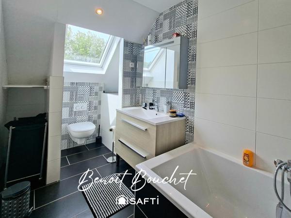 Maison 8 pièces 5 chambres 217m2