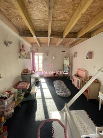 Maison à vendre 5 pièces de 180 m²