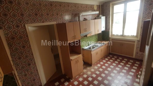 T5, balcons, garage, cave, cheminée.